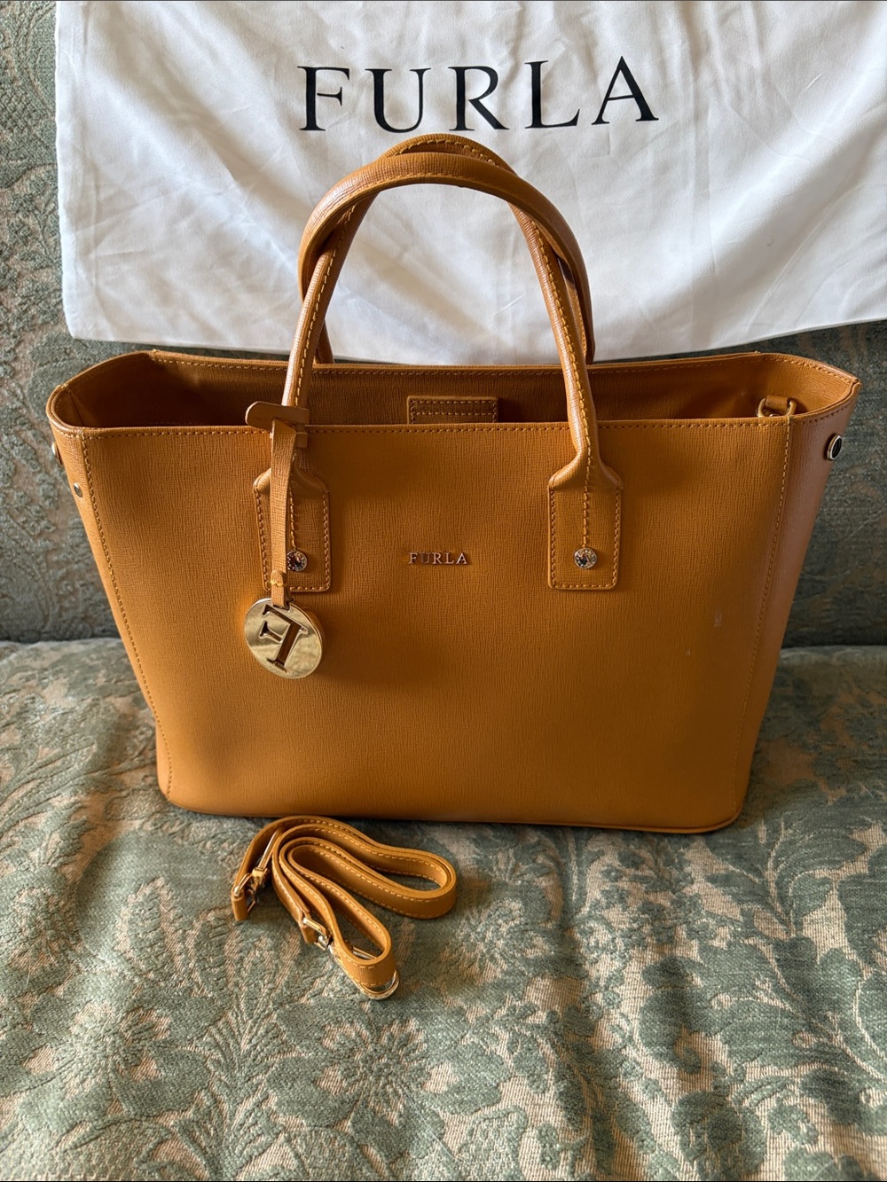 Furla Tan Leather Tote Bag - Classic Everyday Carry